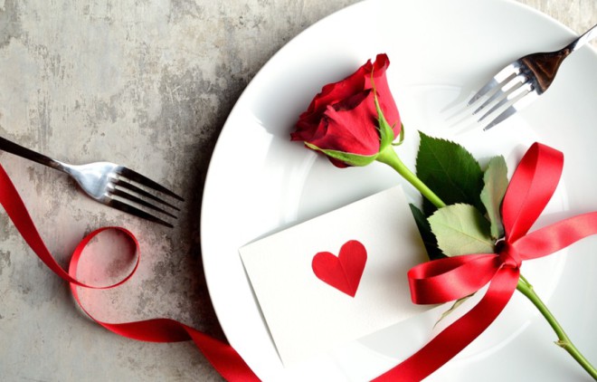 Cum să pregăteşti o seară perfectă de Valentine’s Day în localul tău?